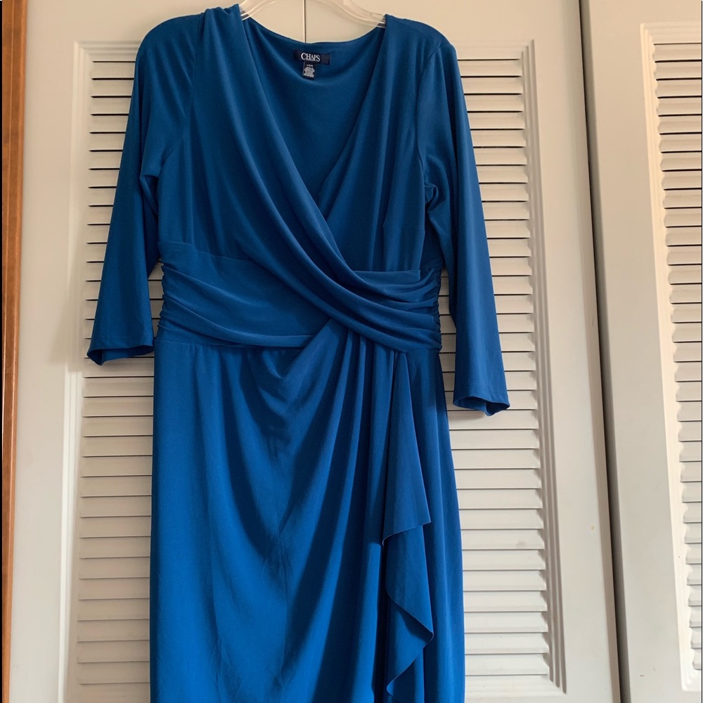 Dress - Picture 4 of 6
